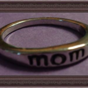 Silver Tone Size 5 Mom Ring